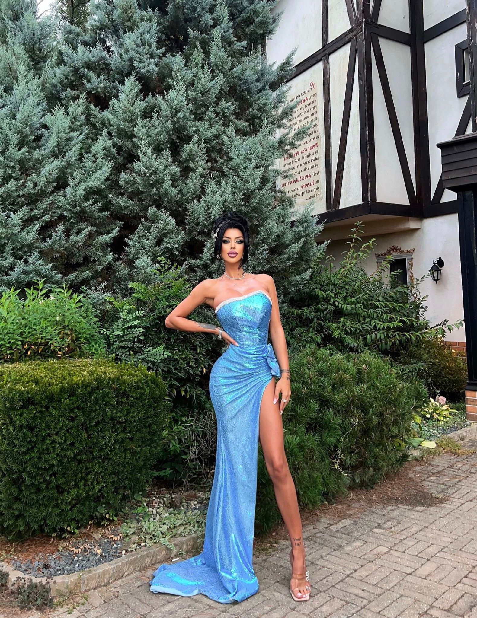 Divinity Gown - imagine 2