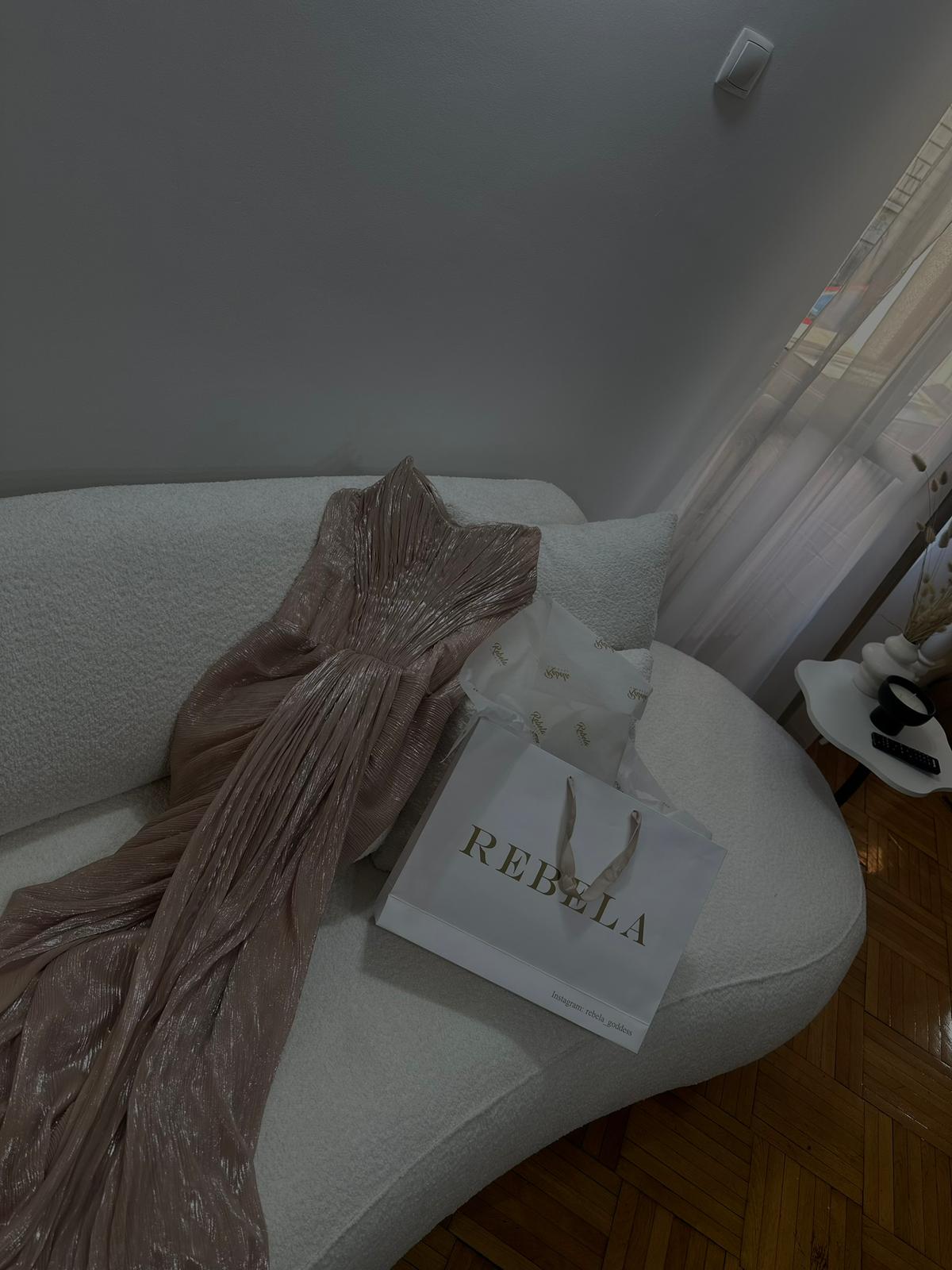 Icon Gown - imagine 4