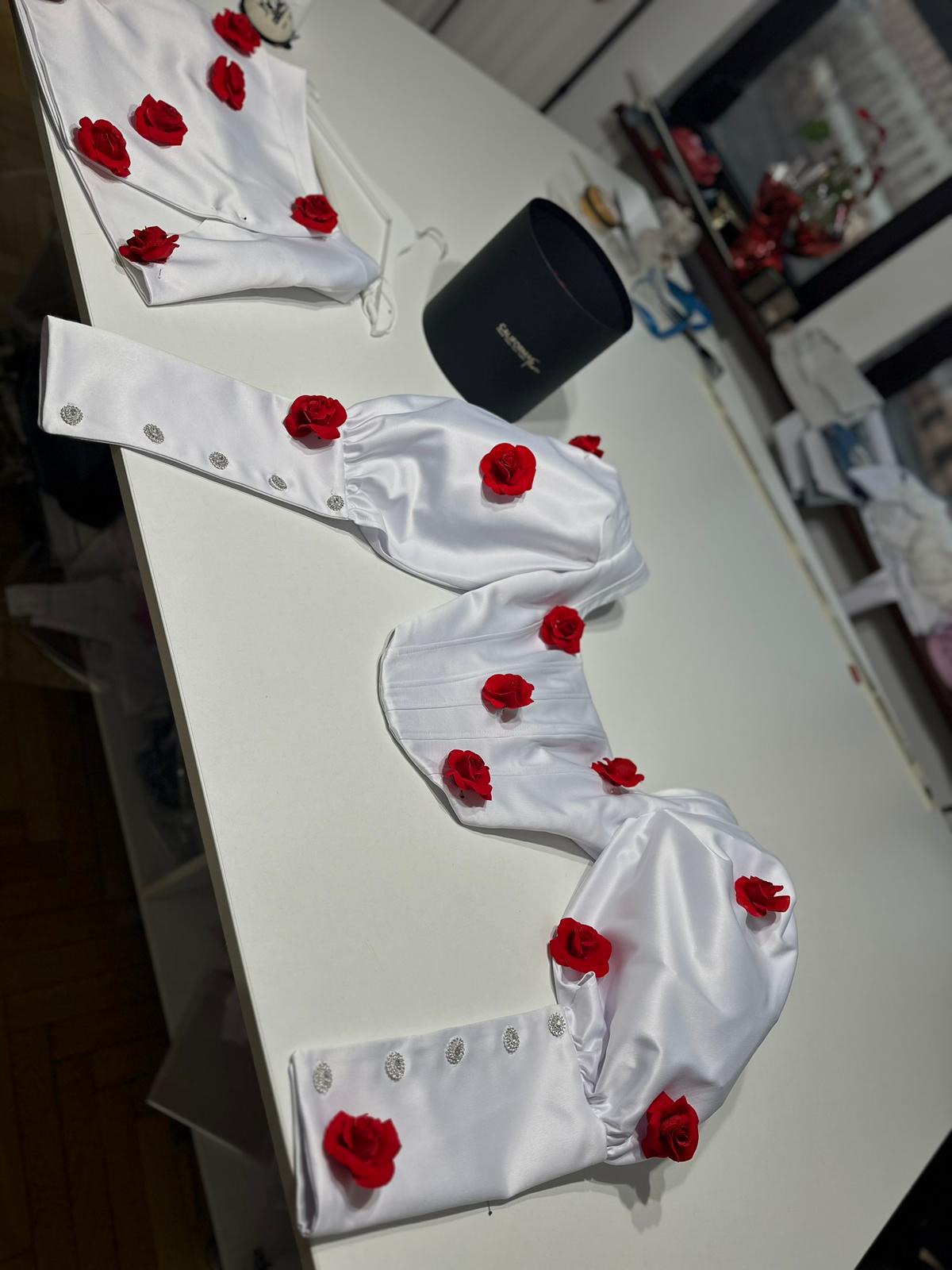 The Royal Blossom Set - imagine 3